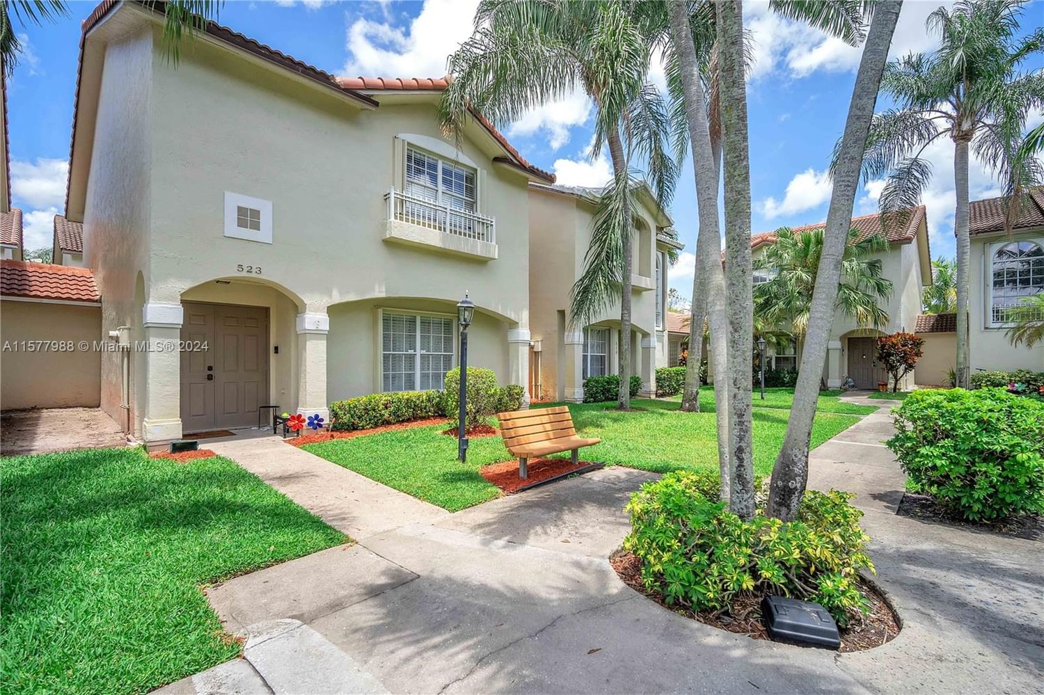 Real estate property located at 523 109th Ave, Broward County, PEMBROKE POINTE, Pembroke Pines, FL