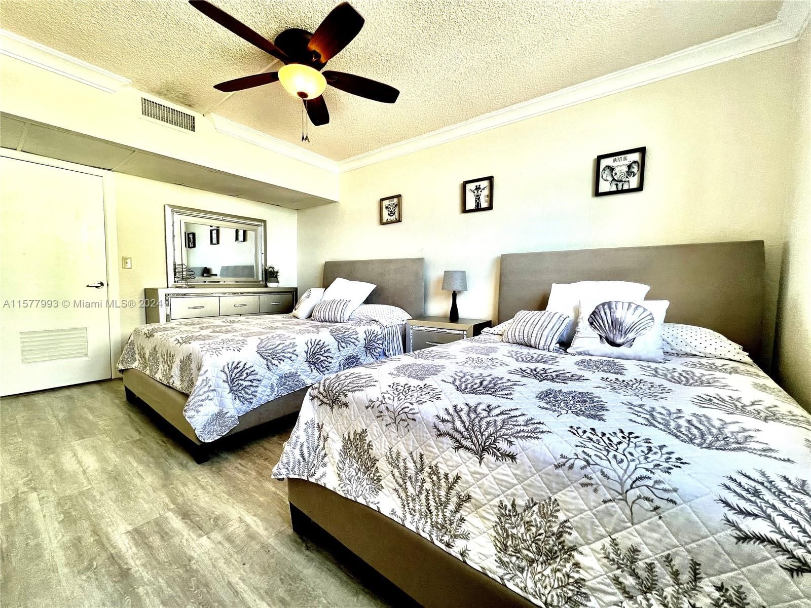 Real estate property located at 3901 Ocean Dr #6W, Broward, Tides On Hollywood Beach, Hollywood, FL