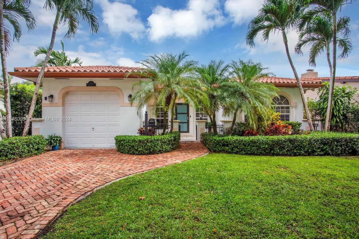 Real estate property located at 1129 Milan Ave, Miami-Dade County, CORAL GABLES GRANADA SEC, Coral Gables, FL