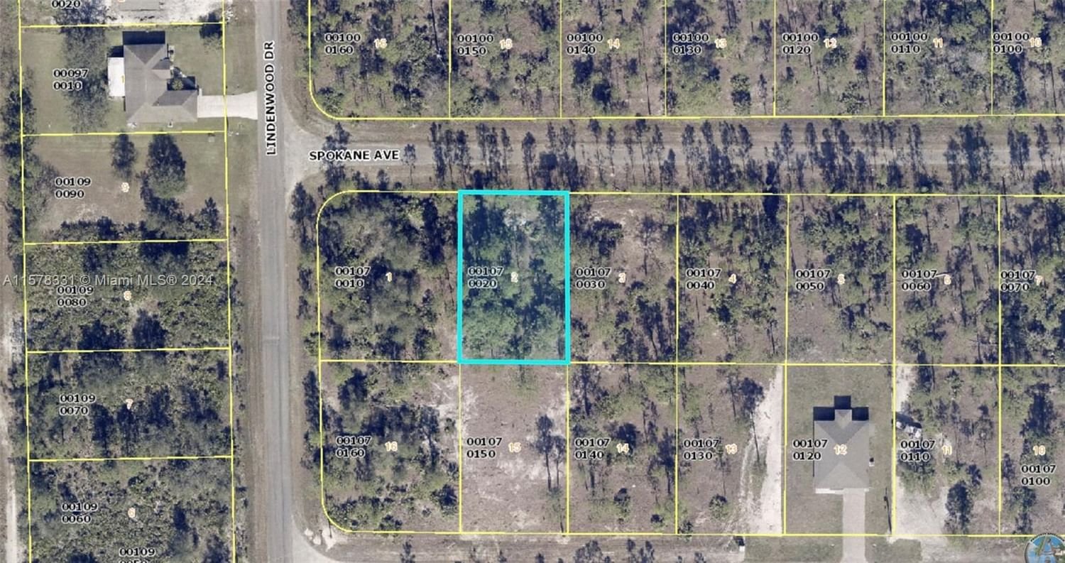 Real estate property located at 313 SPOKANE AVE, Lee County, LEE COUNTY UNINCORPORATED, Lehigh Acres, FL
