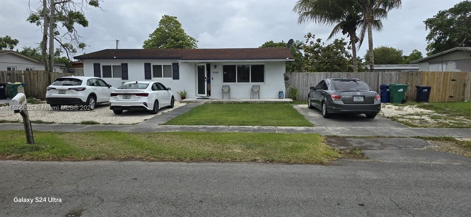 Real estate property located at 30018 159th Dr, Miami-Dade County, SCHOOL HOUSE SUB, Homestead, FL