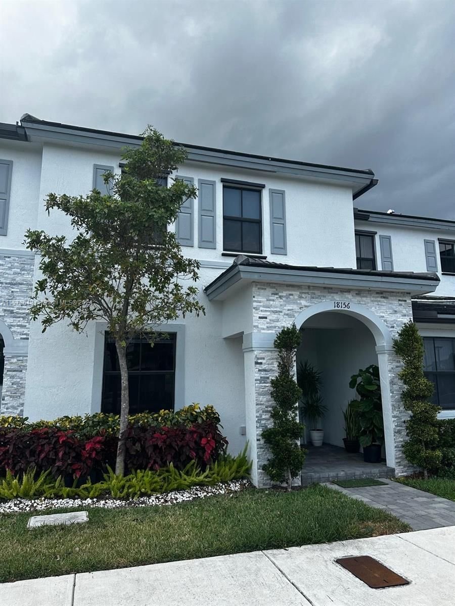 Real estate property located at 18156 148th Rd, Miami-Dade County, BOWTIE SUBDIVISION, Miami, FL