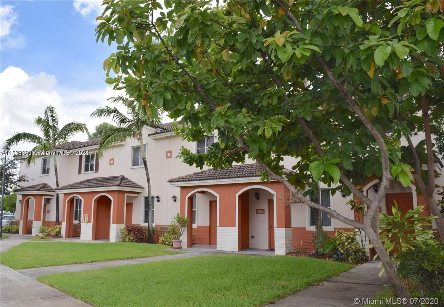 Real estate property located at , Miami-Dade County, SOLABELLA CONDO, Miami Gardens, FL