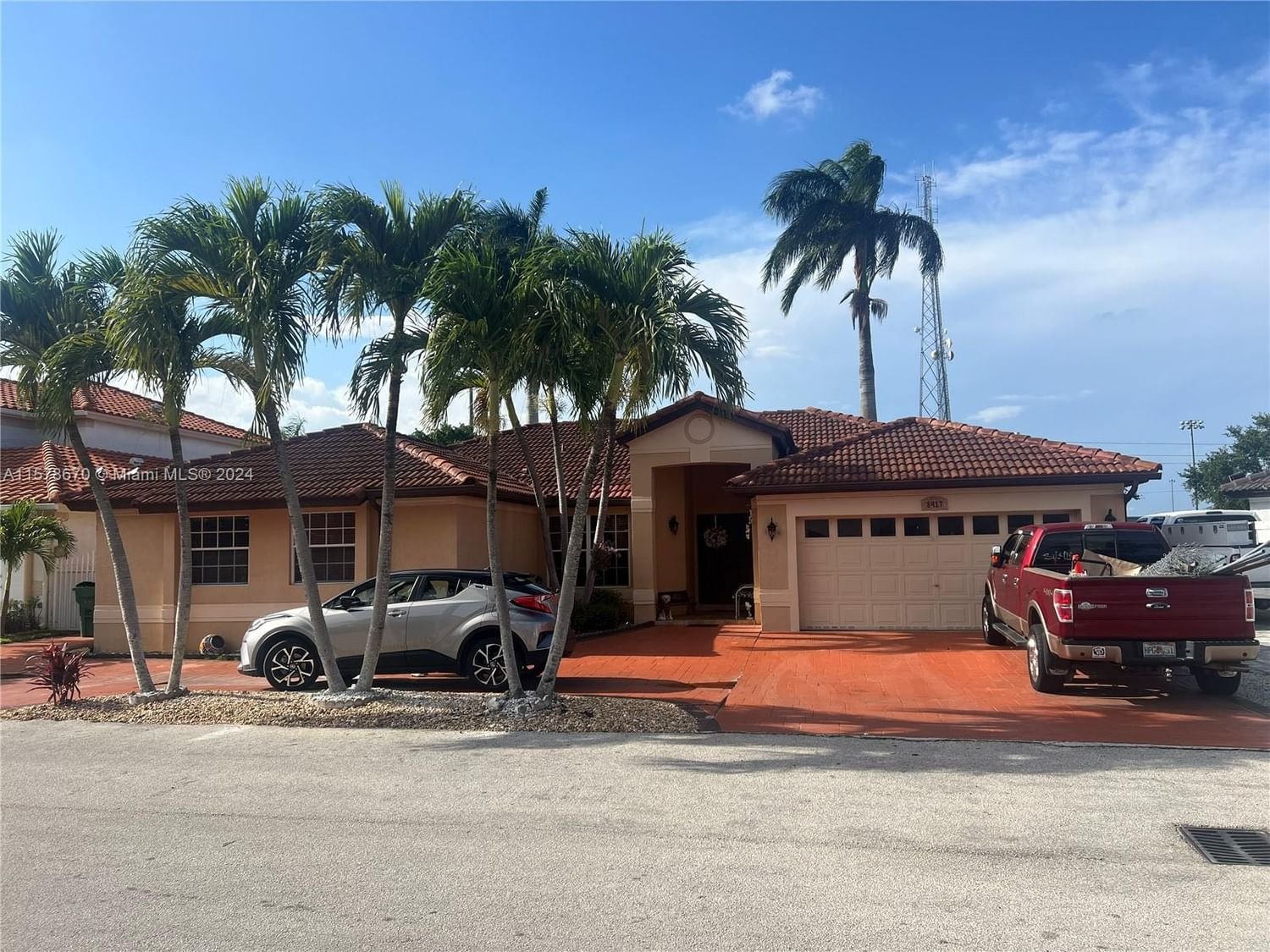 Real estate property located at 8417 201st Ter, Miami-Dade County, MARBELLA PARK 4TH ADDN, Hialeah, FL