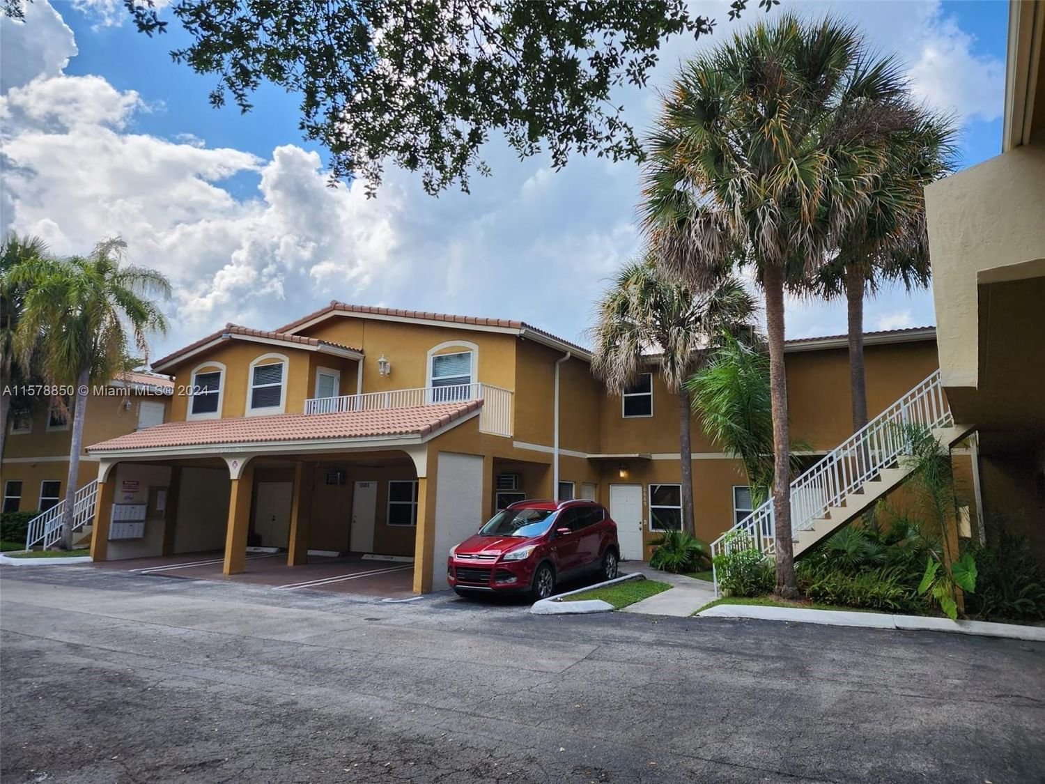 Real estate property located at 10667 45th St #10667, Broward County, COLONY AT CORAL SPRINGS, Coral Springs, FL