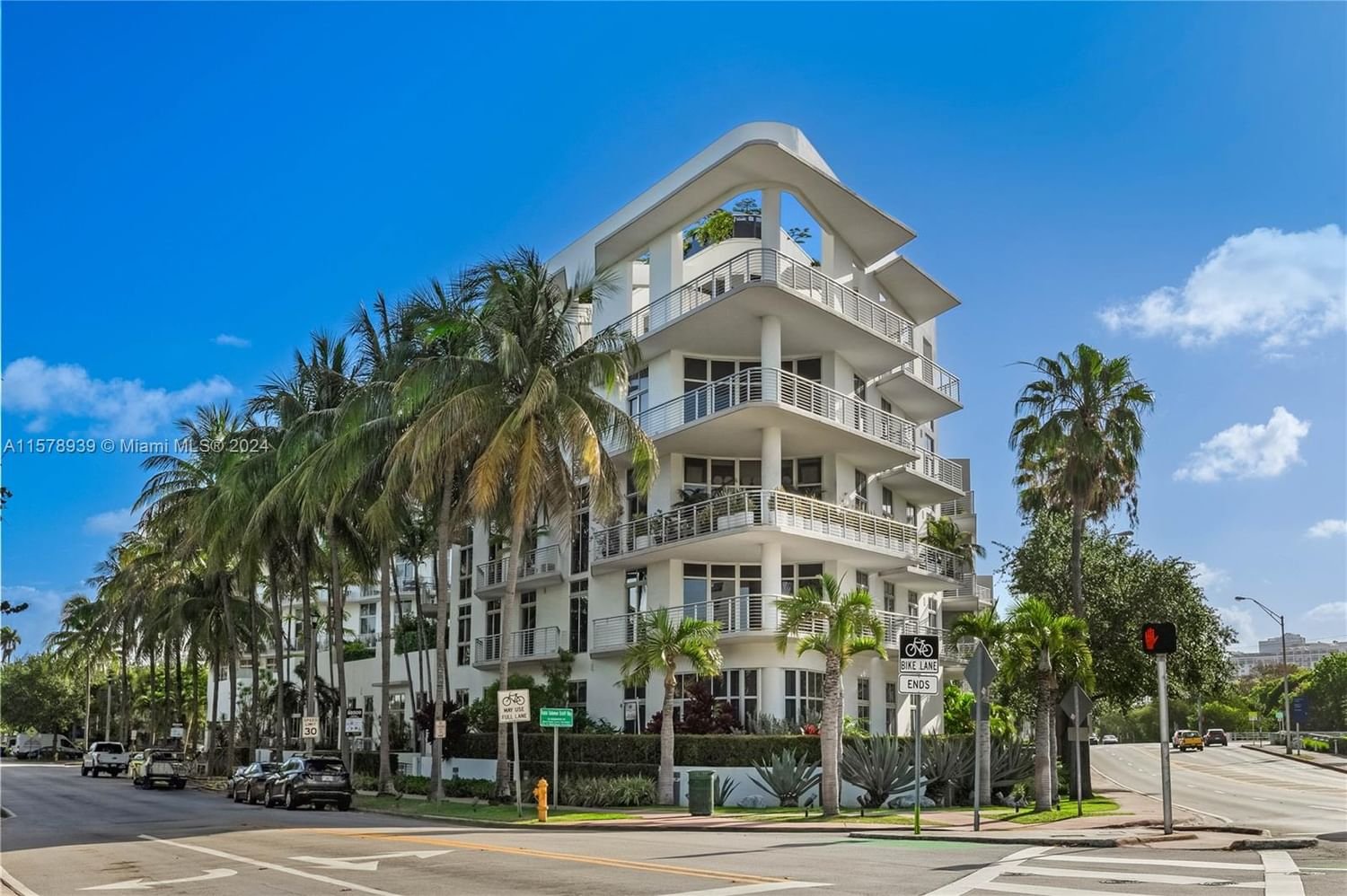 Real estate property located at 2001 Meridian Ave #519, Miami-Dade County, THE MERIDIAN CONDO, Miami Beach, FL