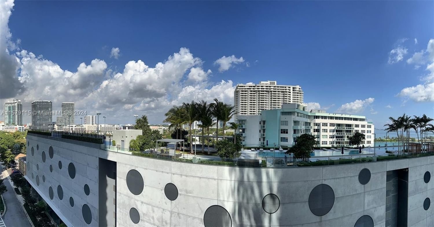 Real estate property located at 650 32nd St #1008, Miami-Dade County, PARAISO BAY CONDO, Miami, FL