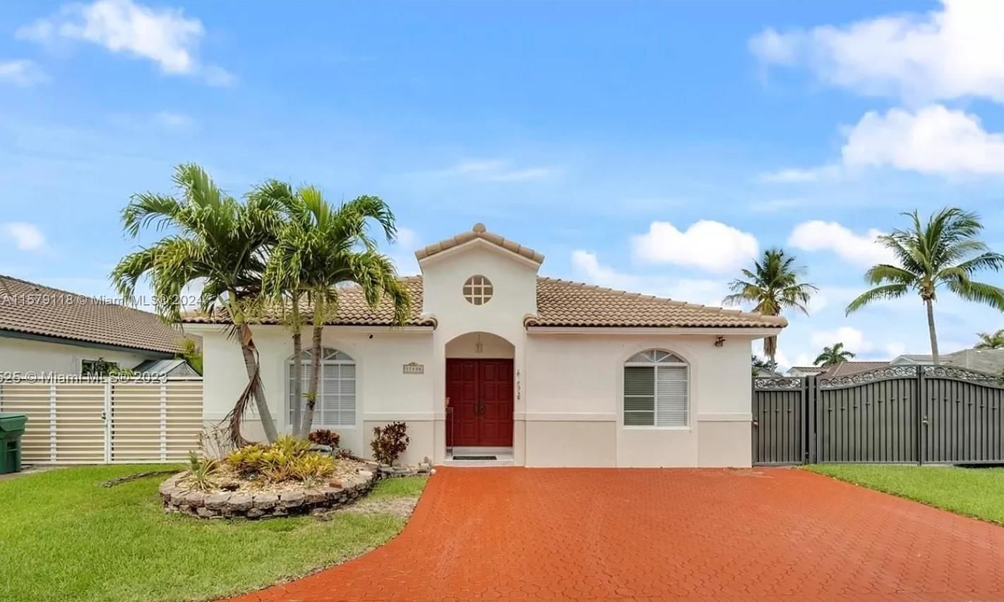 Real estate property located at 17130 143rd Ct, Miami-Dade County, MARALEX HOMES, Miami, FL