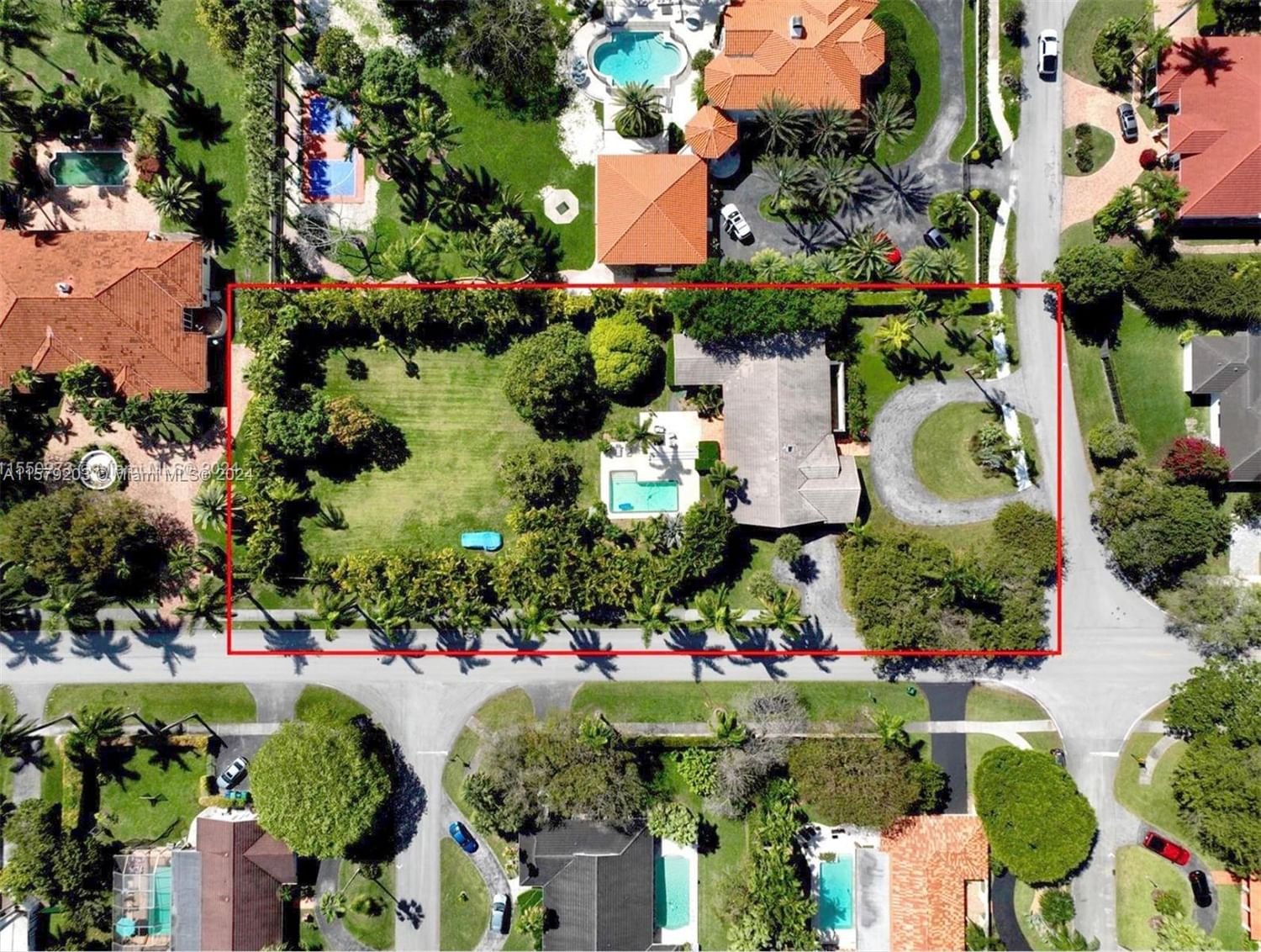 Real estate property located at 7200 100th St, Miami-Dade County, FLAGLER GROVE ESTATES SEC, Pinecrest, FL