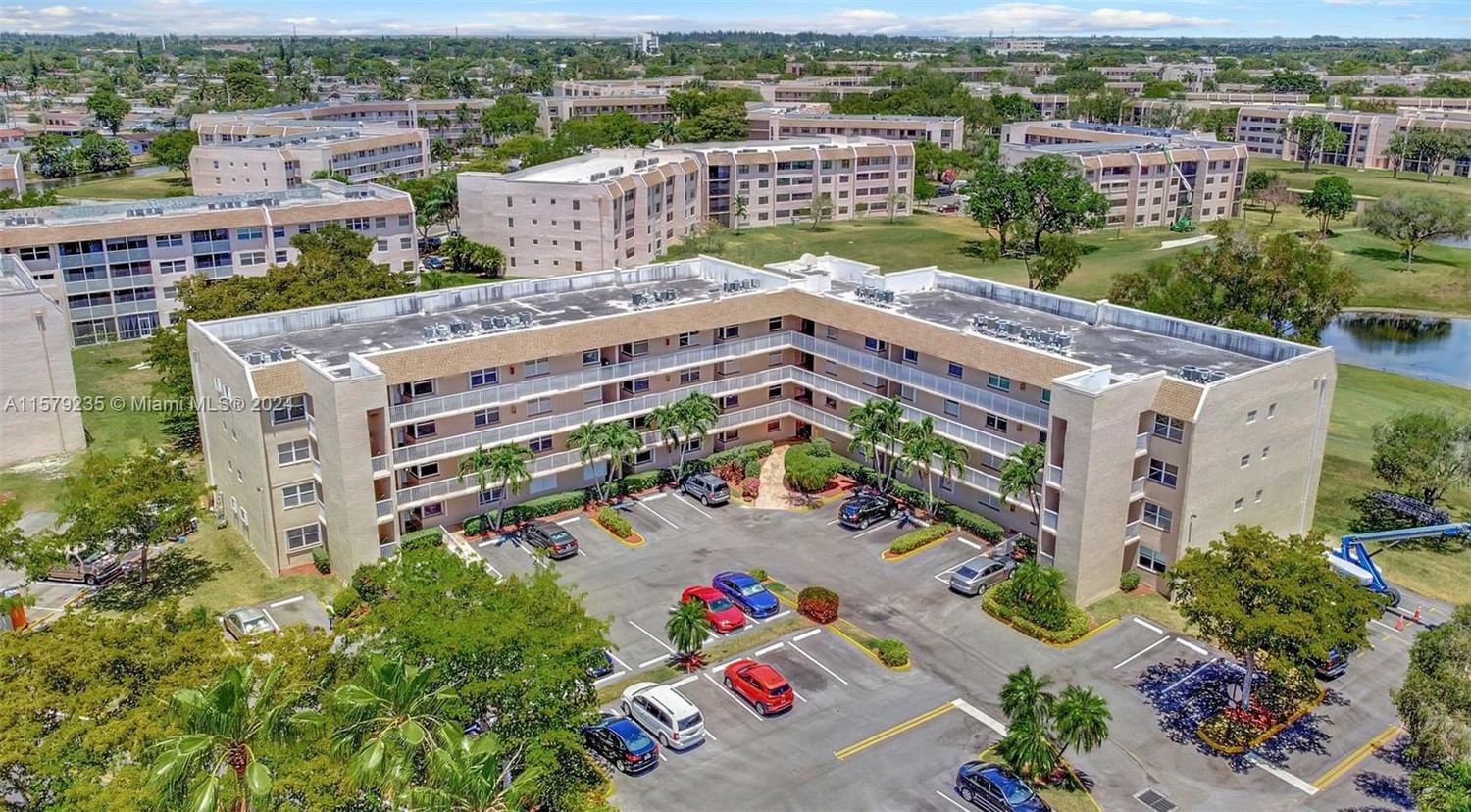 Real estate property located at 10369 24th Pl #203, Broward County, SUNRISE LAKES 187 CONDO, Sunrise, FL