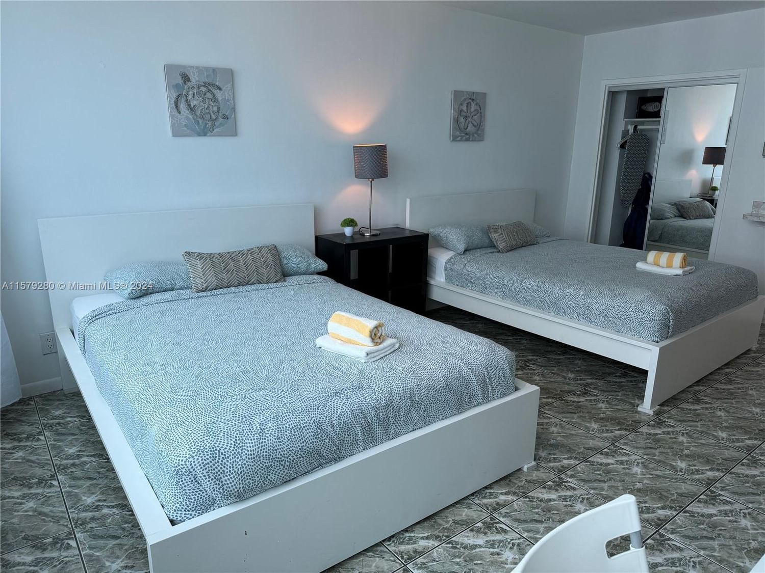 Real estate property located at 5445 Collins Ave #814, Miami-dade, Castle Beach Club Condo, Miami Beach, FL