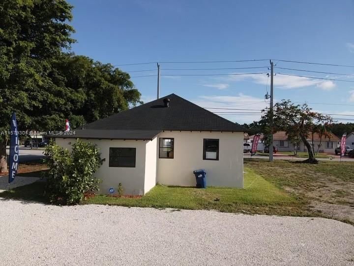 Real estate property located at 12490 224th St, Miami-Dade County, TRIPLETTS ADDN TO GOULDS, Miami, FL