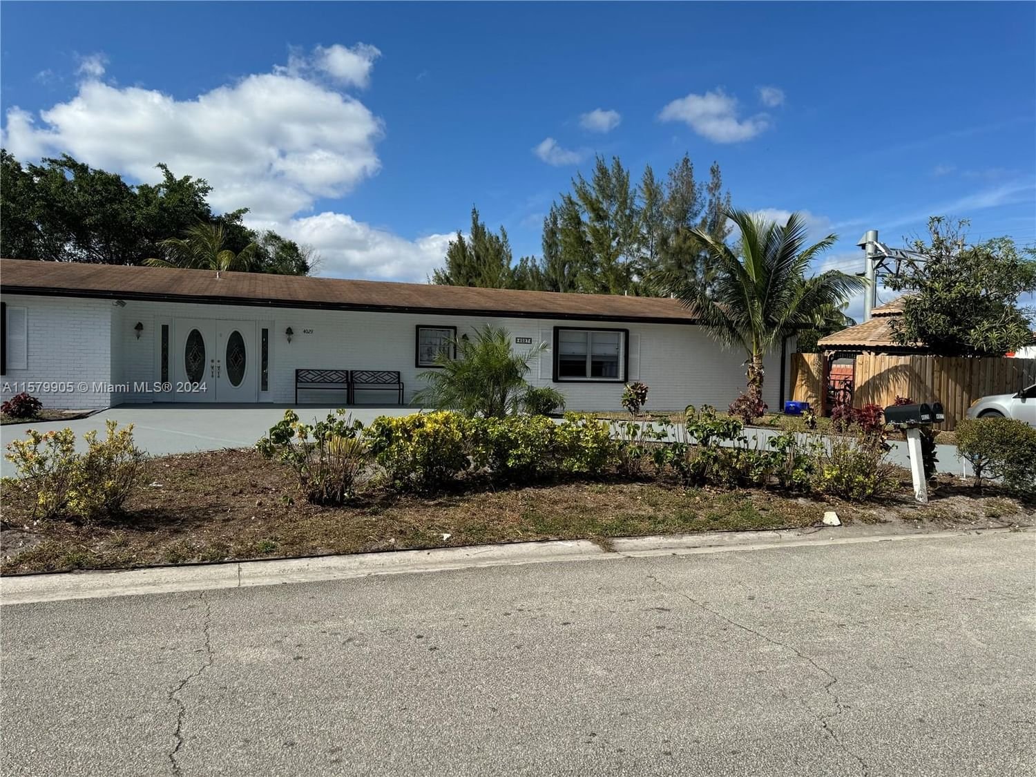 Real estate property located at 4027 Pot O Gold St, Palm Beach County, PINE AIR 5, Palm Beach, FL