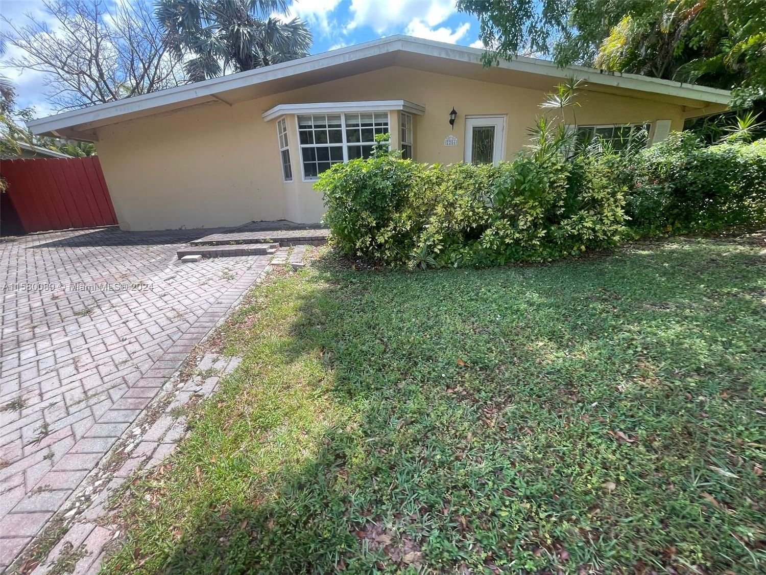 Real estate property located at 2206 62nd Ter, Broward County, IBEC ADD NO 8, Margate, FL