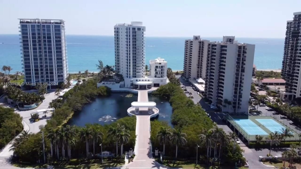 Real estate property located at 4600 Ocean Dr #201, Palm Beach County, BEACH FRONT AT SINGER ISL, Riviera Beach, FL