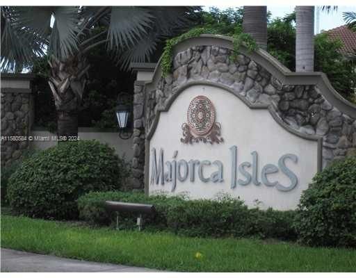 Real estate property located at 21433 13th Ct #417, Miami-Dade County, MAJORCA ISLES I CONDO, Miami Gardens, FL