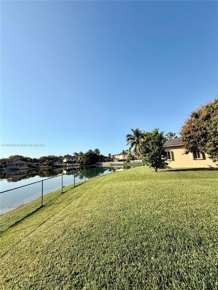 Real estate property located at 14134 29th St, Broward, Pod 13 At Monarch Lakes, Miramar, FL