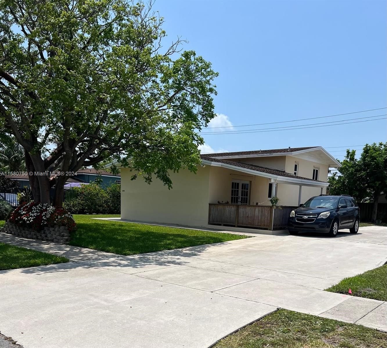 Real estate property located at 1350 205th Ter, Miami-Dade County, MANSIONETTE HOMES SEC 2, Miami, FL