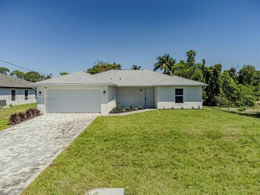 Real estate property located at 605 31 Ter, Lee County, Cape Coral, Cape Coral, FL