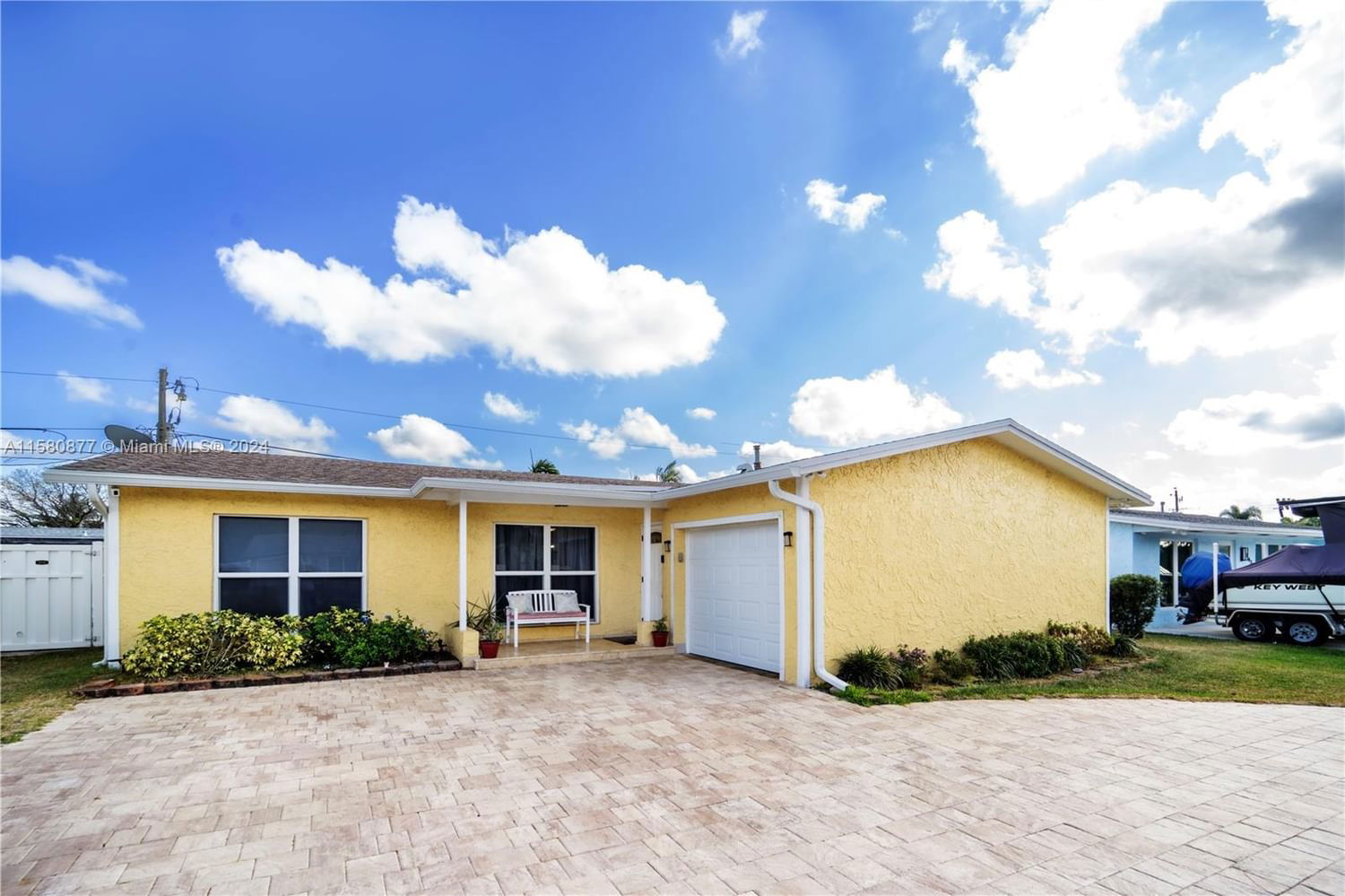 Real estate property located at 11420 32nd Mnr, Broward County, SUNRISE GOLF VILLAGE SEC, Sunrise, FL