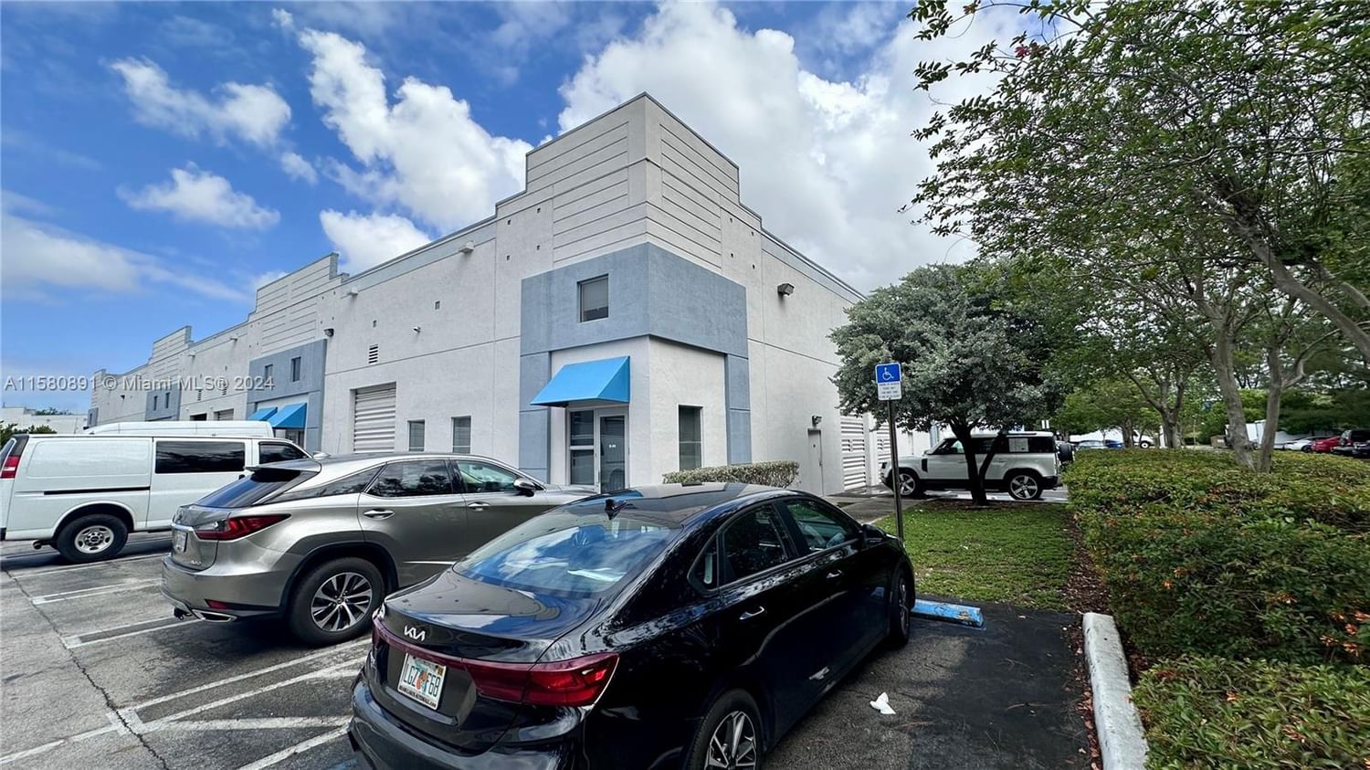 Real estate property located at 2375 70th Ave B6, Miami-Dade County, Miami, FL