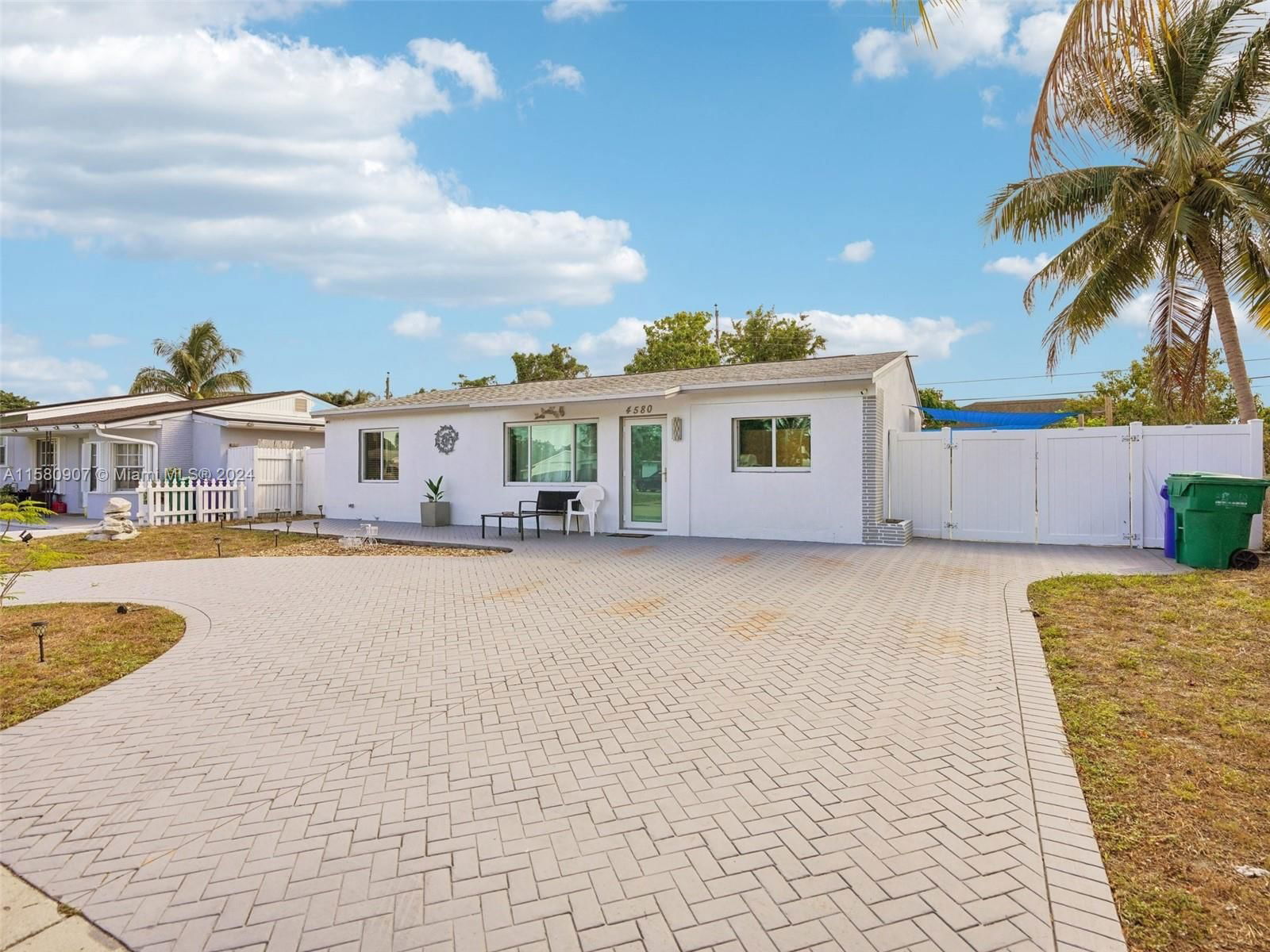 Real estate property located at 4580 23rd St, Broward, BROADVIEW PARK SEC 4, Fort Lauderdale, FL