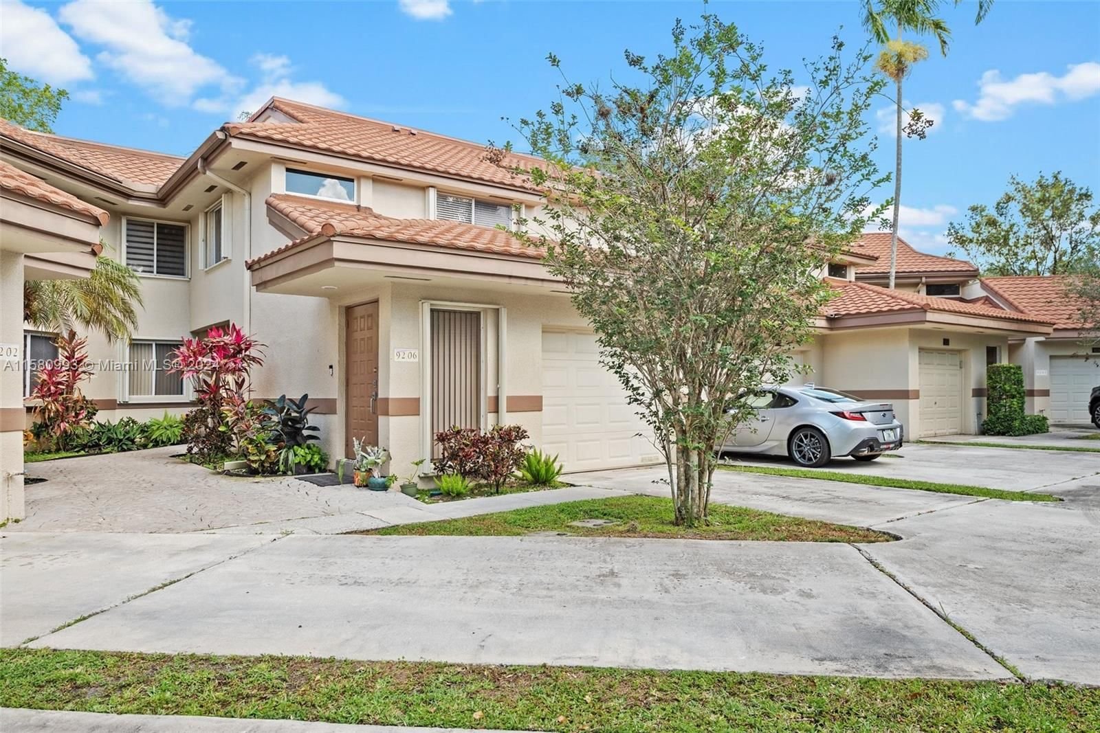 Real estate property located at 9206 9th Pl #9206, Broward County, PARC COURT CONDO, Plantation, FL
