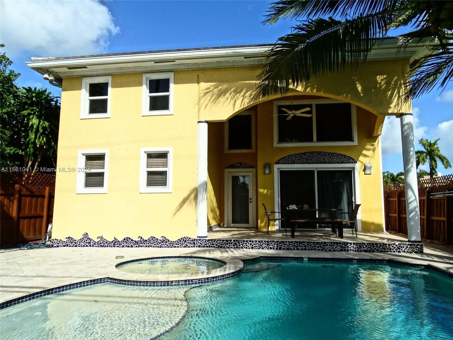 Real estate property located at 1550 Harrison St, Broward County, HOLLYWOOD, Hollywood, FL