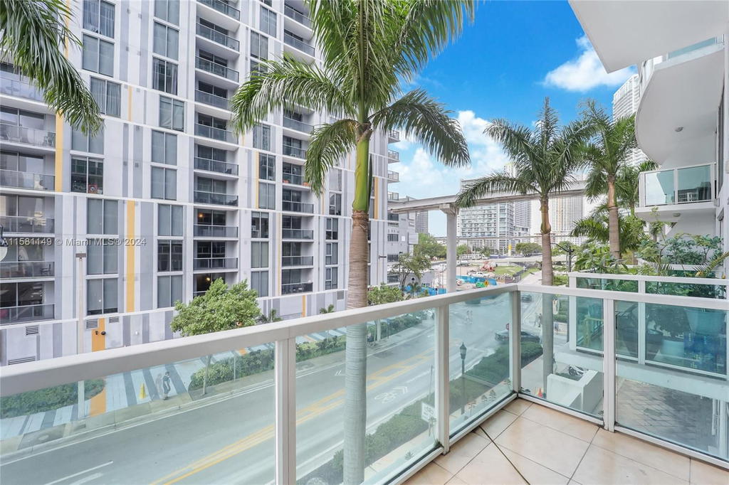 Real estate property located at 41 5th St #304, Miami-dade, Brickell On The River S T, Miami, FL