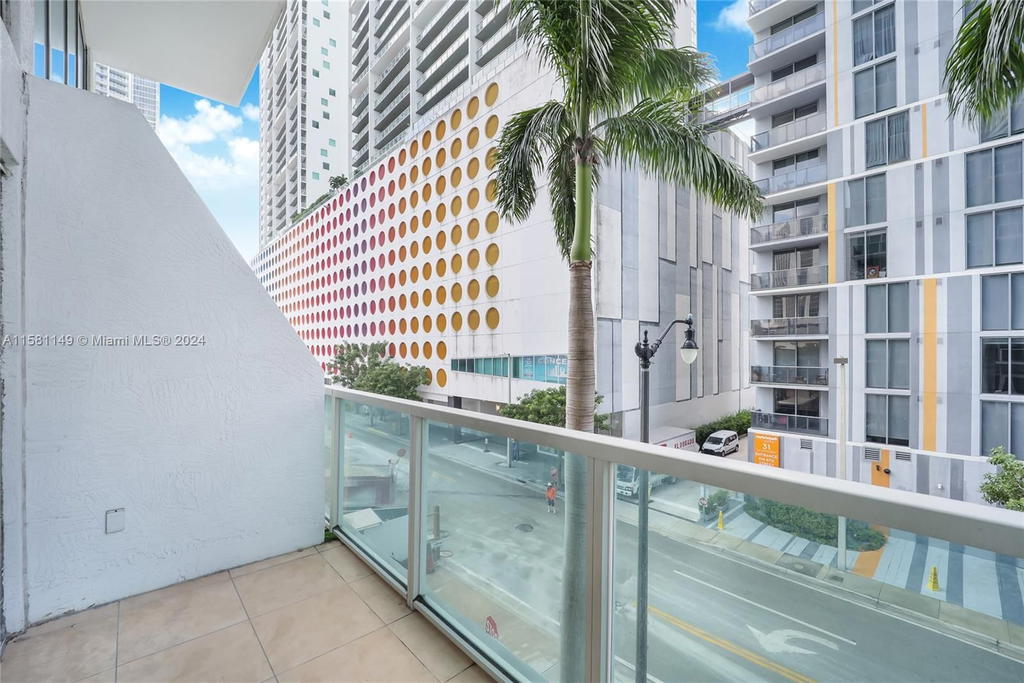 Real estate property located at 41 5th St #304, Miami-dade, Brickell On The River S T, Miami, FL