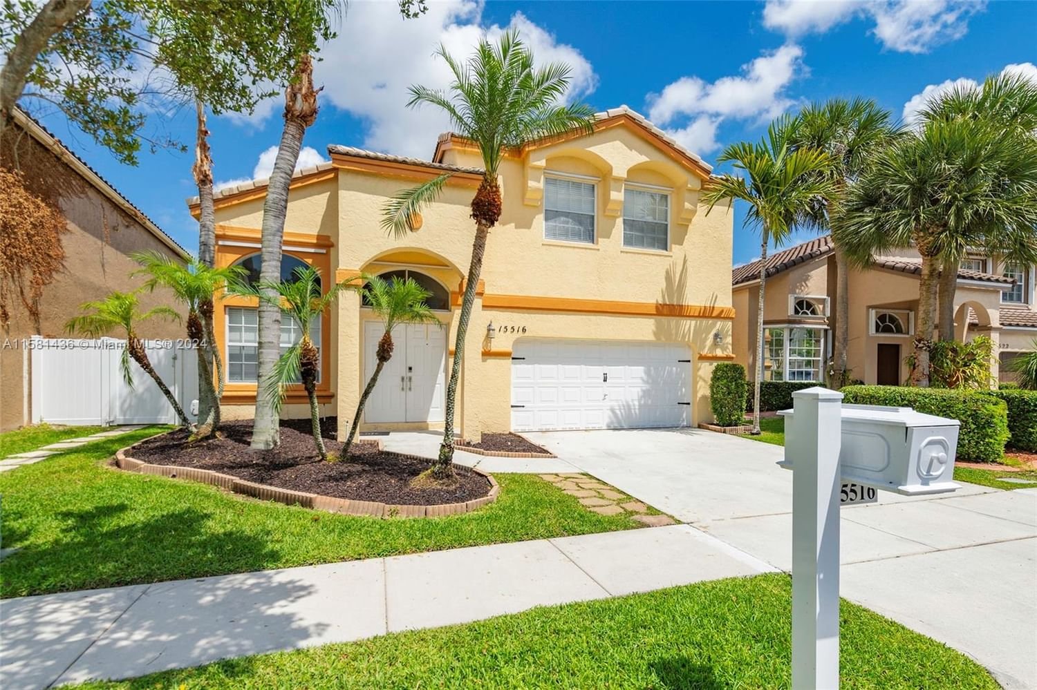 Real estate property located at 15516 12th Ct, Broward County, TOWNGATE, Pembroke Pines, FL