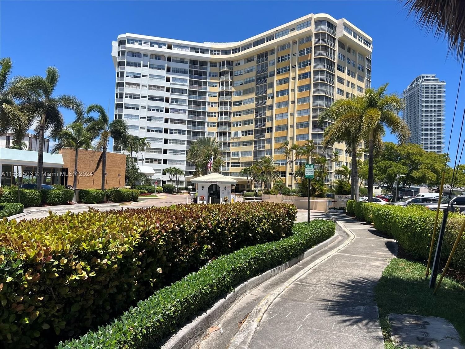 Real estate property located at 100 Golden Isles Dr #1408, Broward County, LAKE POINT TOWER CONDOMIN, Hallandale Beach, FL