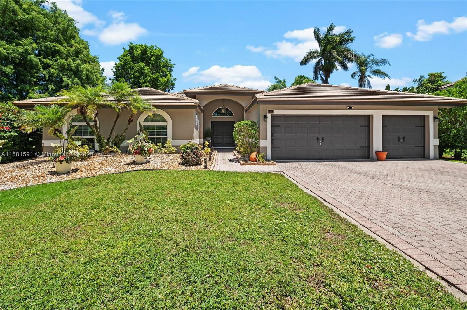 Real estate property located at 6422 43rd Street, Broward County, TURTLE RUN, Coral Springs, FL