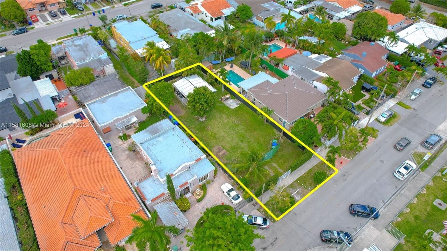 Real estate property located at 3351 5 ST, Miami-Dade County, AUBURNDALE AMD, Miami, FL