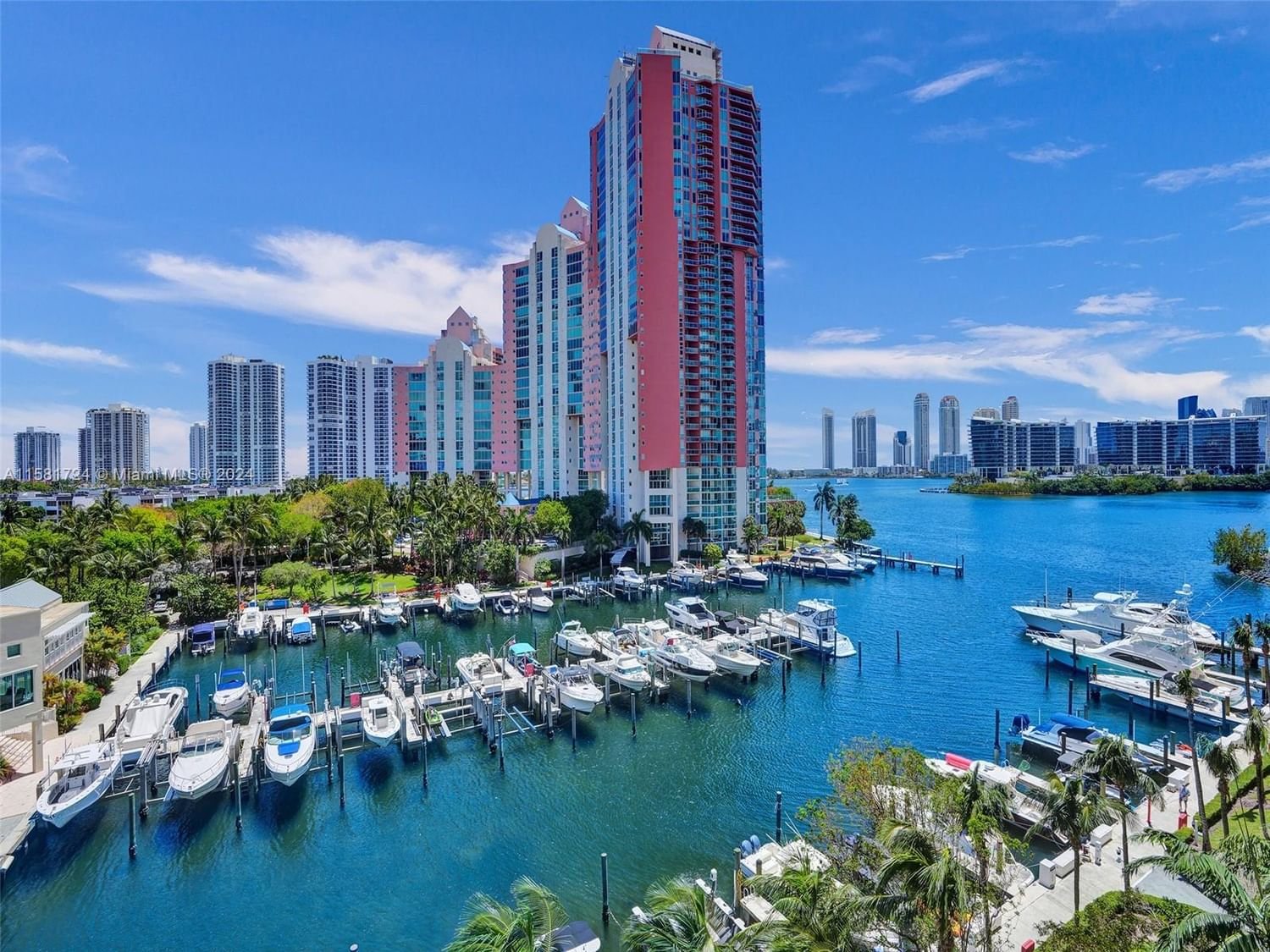 Real estate property located at 3340 190th St #707, Miami-Dade County, AVENTURA MARINA CONDO NUM, Aventura, FL