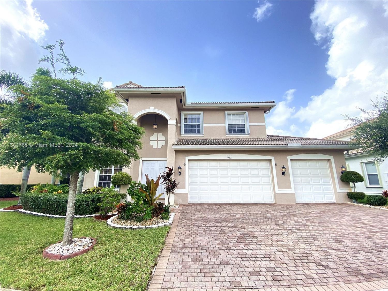 Real estate property located at 17376 48th St, Broward County, SUNSET FALLS PLAT 1, Miramar, FL