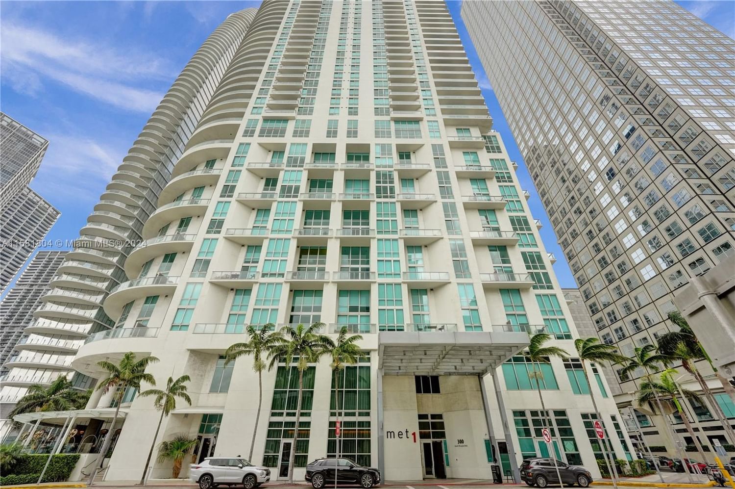 Real estate property located at 300 Biscayne Blvd T-2205, Miami-Dade County, MET 1 CONDO, Miami, FL