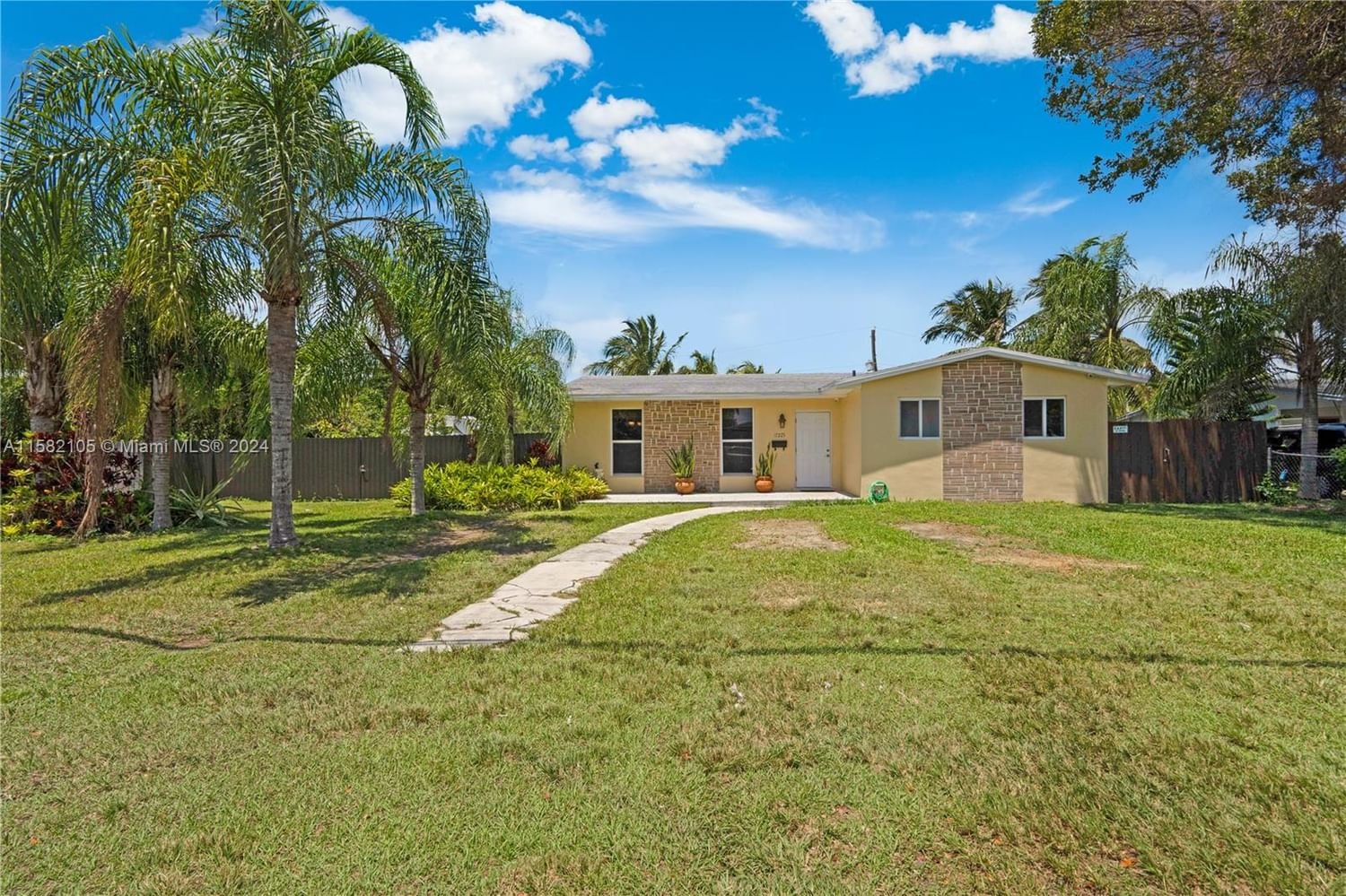 Real estate property located at 17225 302nd St, Miami-Dade County, MORRIS HOMESITES DIV 3, Homestead, FL