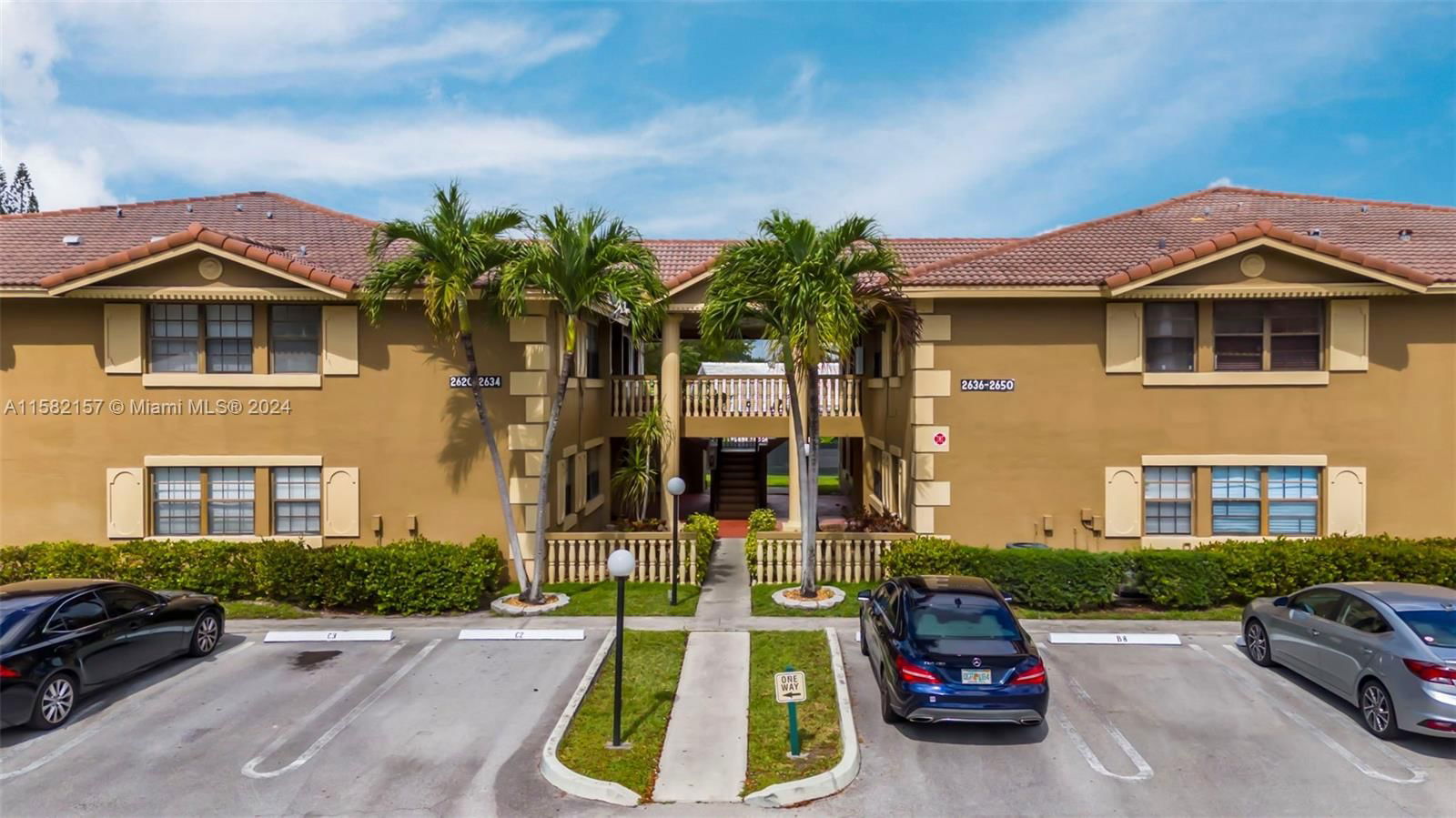 Real estate property located at 2646 Riverside Dr #2646, Broward, Coral Springs Estates Cond, Coral Springs, FL