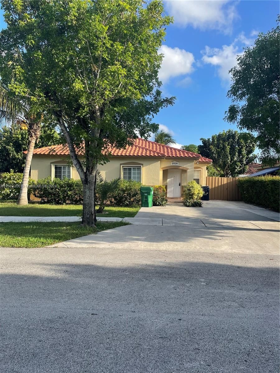 Real estate property located at 19124 319th St, Miami-Dade, CHRISTYS ESTATES, Homestead, FL