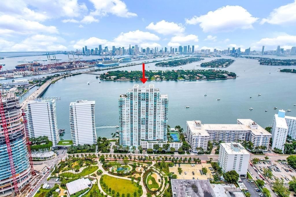 Real estate property located at 650 West Ave #2710, Miami-Dade County, THE FLORIDIAN CONDO, Miami Beach, FL