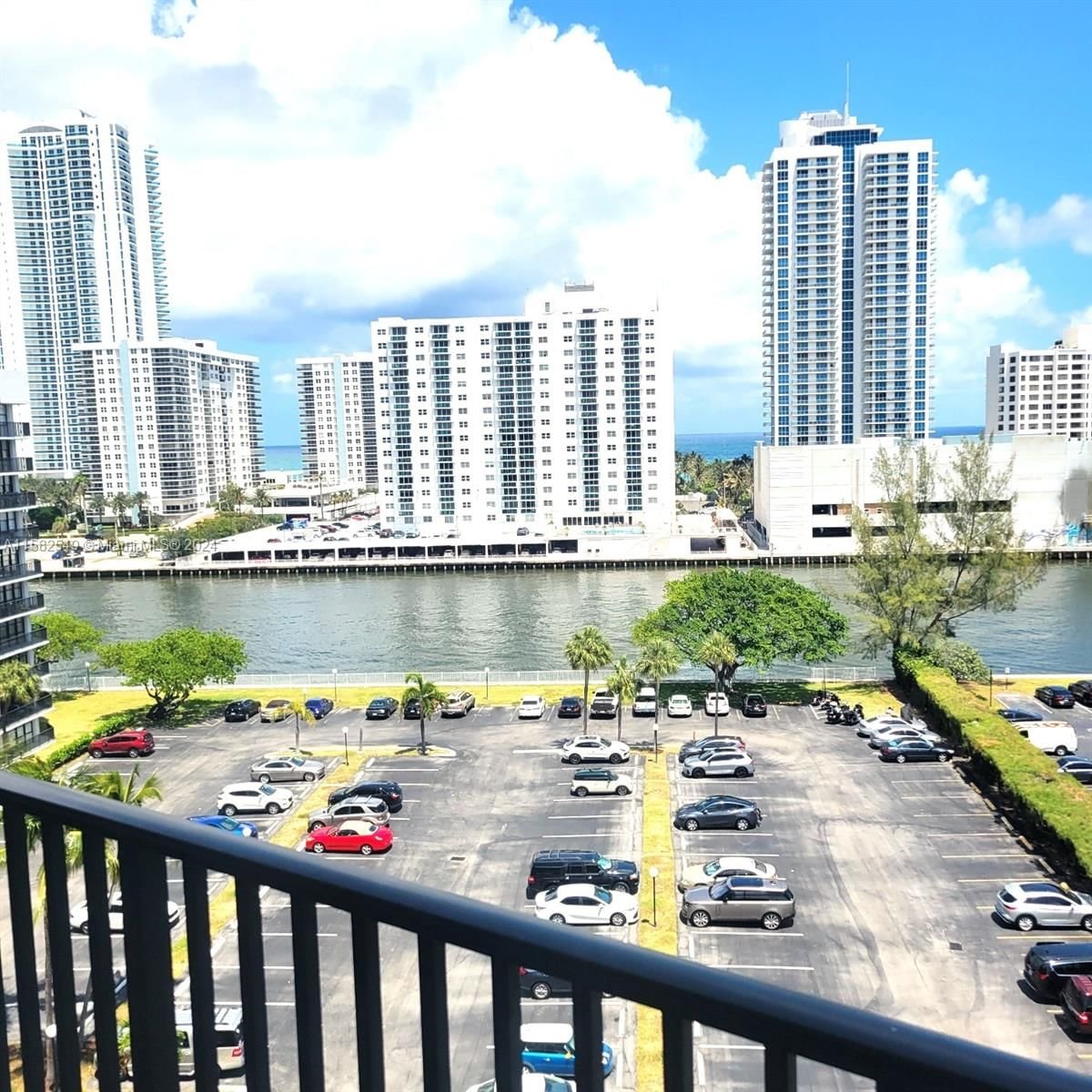 Real estate property located at 800 Parkview Dr #930, Broward County, OCEANVIEW PARK CONDO, Hallandale Beach, FL