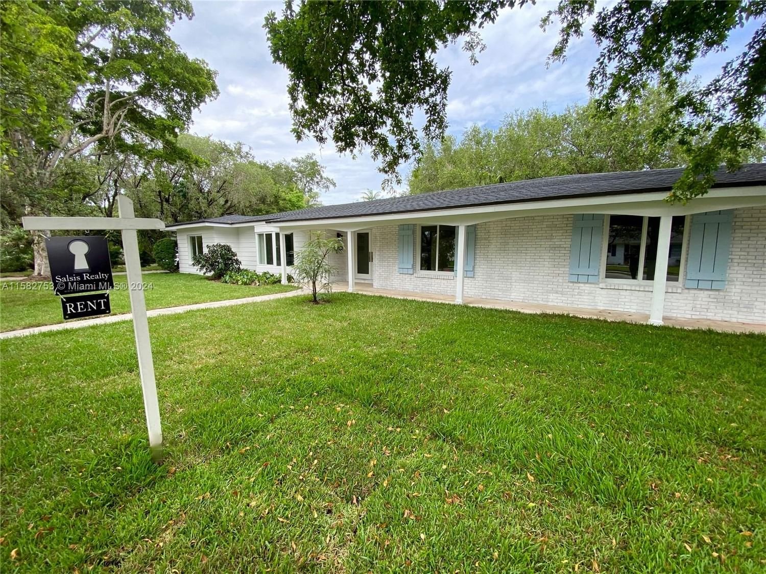 Real estate property located at 11821 81st Rd, Miami-Dade County, SUNILAND TERRACE, Pinecrest, FL