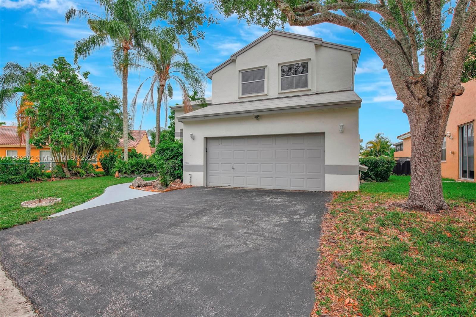 Real estate property located at 18470 19th St, Broward, DIMENSIONS NORTH AT CHAPE, Pembroke Pines, FL