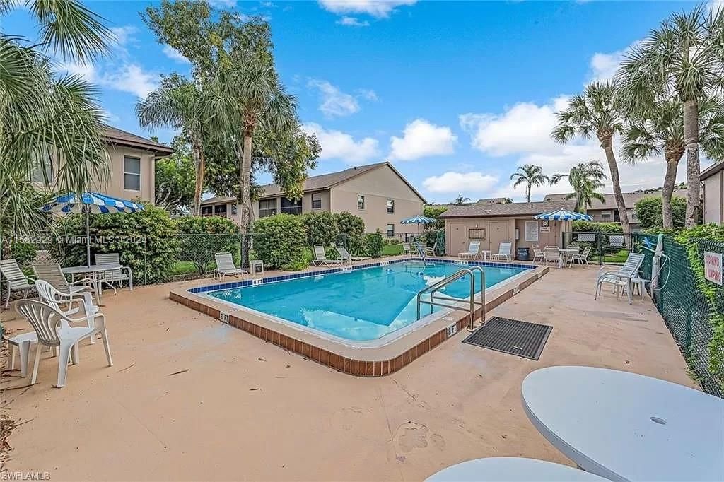 Real estate property located at 5761 Foxlake Dr Unit #A, Lee, Foxmoor Village Con Do, Other City - In The State Of Florida, FL