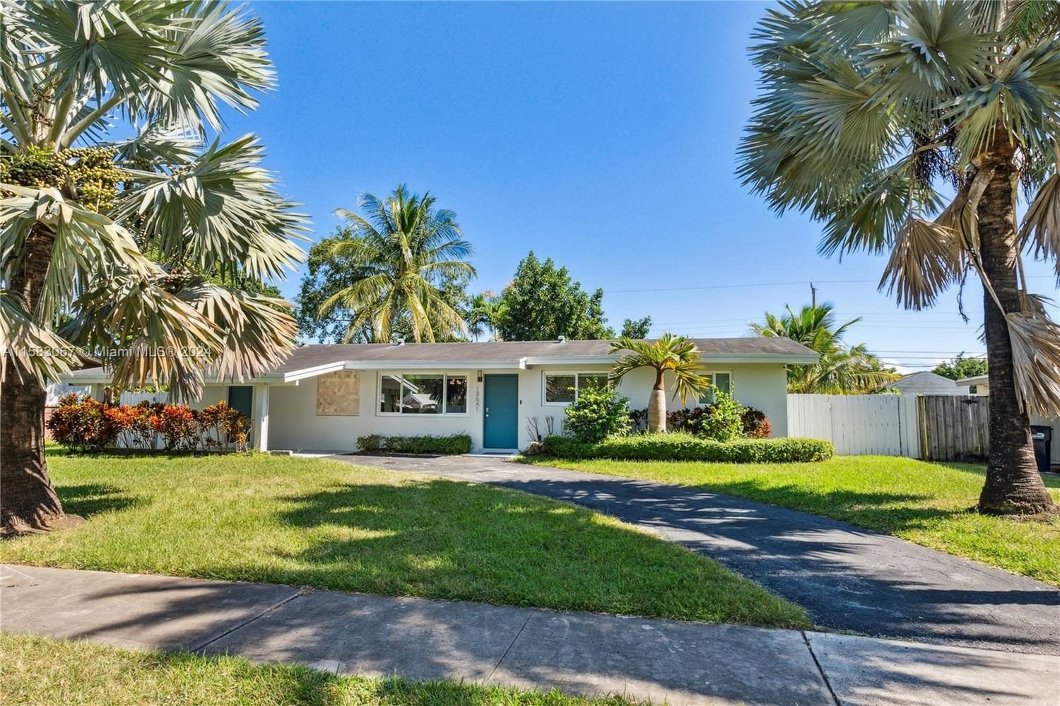 Real estate property located at 18641 Belview Dr, Miami-Dade County, BEL-AIRE SEC 1, Cutler Bay, FL