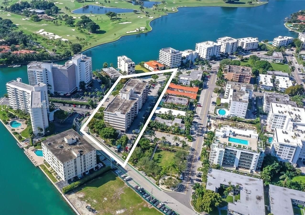 Real estate property located at 1001 91st St #601, Miami-Dade County, LONGWOOD TOWERS CONDO, Bay Harbor Islands, FL