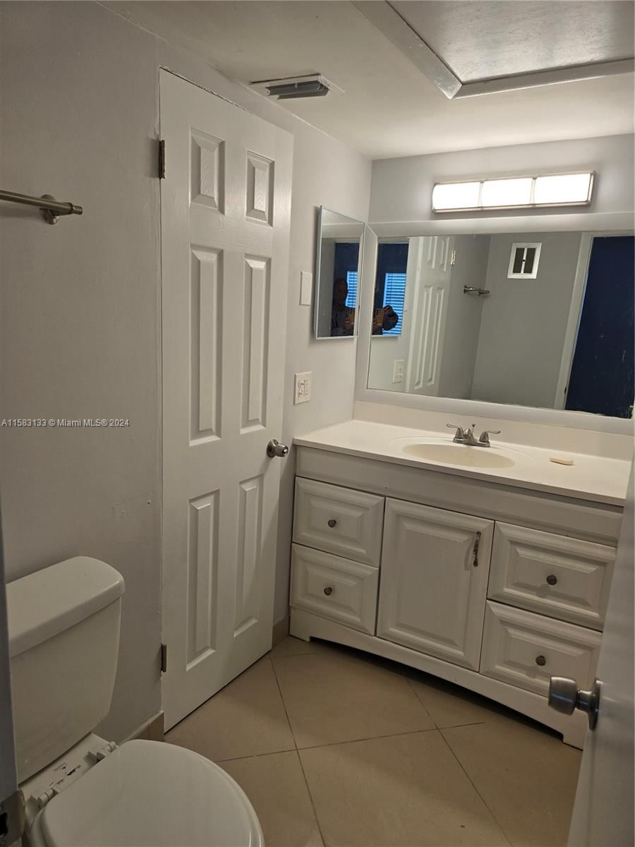 Real estate property located at 649 Oakland Park Blvd #119A, Broward, Oakland Grove Village Con, Wilton Manors, FL