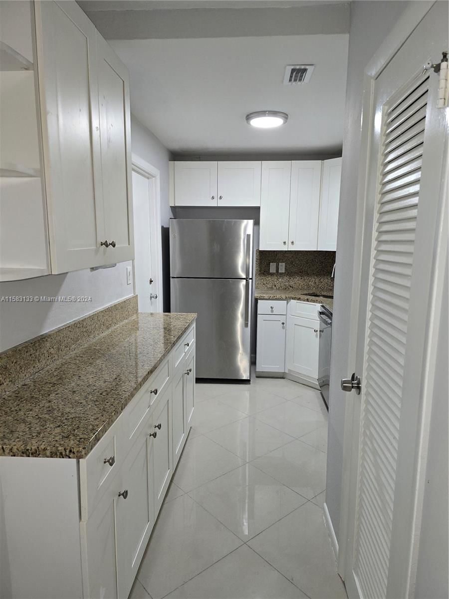 Real estate property located at 649 Oakland Park Blvd #119A, Broward, Oakland Grove Village Con, Wilton Manors, FL