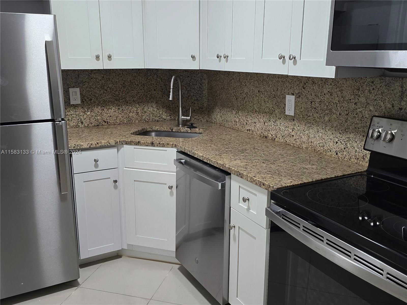 Real estate property located at 649 Oakland Park Blvd #119A, Broward, Oakland Grove Village Con, Wilton Manors, FL